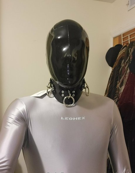 sir latexman ポルノスター 写真