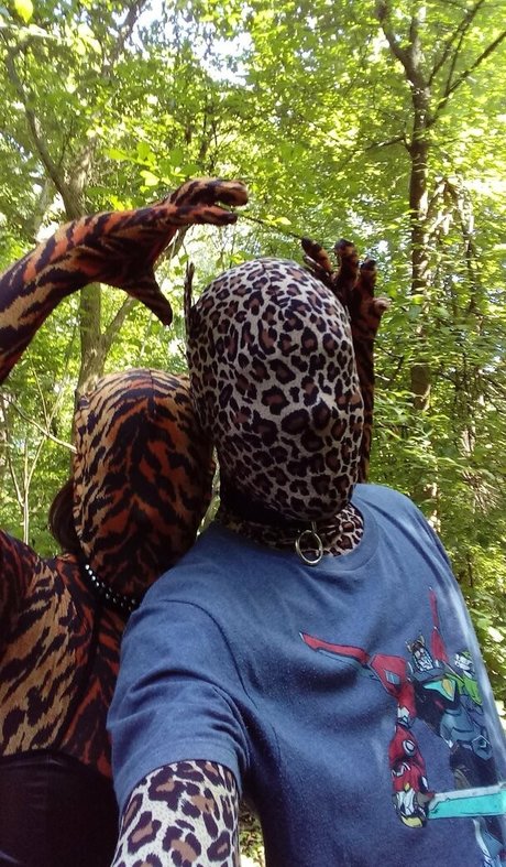 sir latexman ヌードモデル 画像