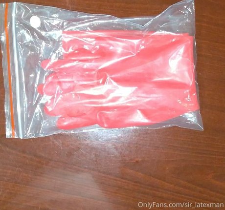 sir latexman ポルノモデル 写真