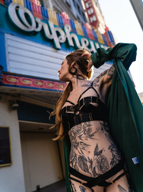 そばかすOnlyFans 無料裸 写真