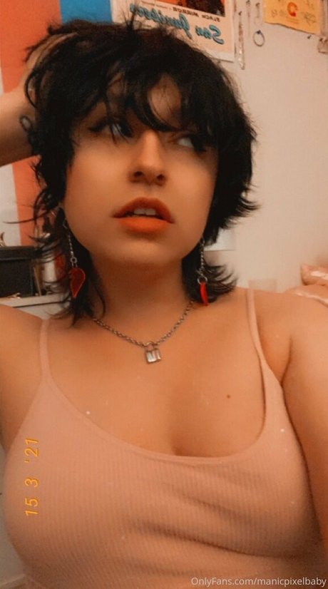 官能的なOnlyFans セクシーヌード 画像