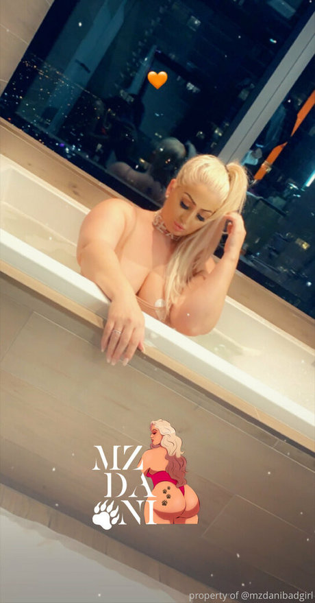 BBW 教師 OnlyFans トップ ギャラリー