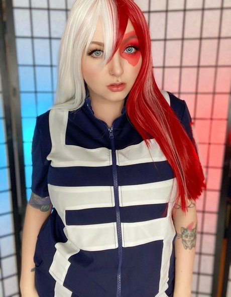 巨乳 射精 OnlyFans セクシー 写真