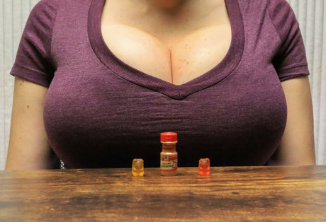 danidoreen top profile image