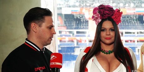 Maria Von Zarring スター 裸 写真