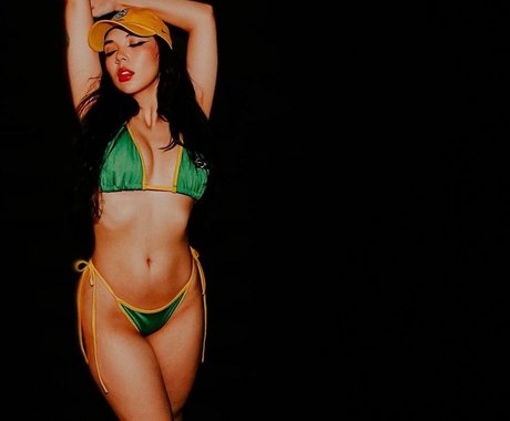 Anna Kisue ポルノスター 画像