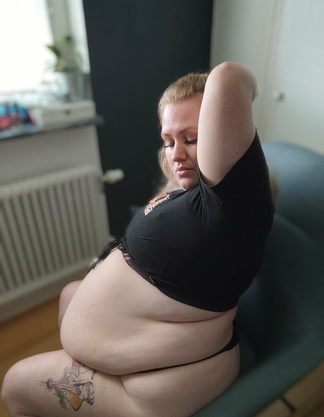 女子高生OnlyFans xxx ギャラリー