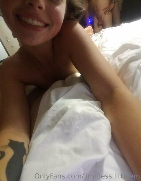 LimitlesslittleM 高品質モデル ギャラリー