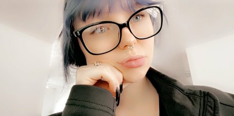 ナイロン足 OnlyFans セクシー 画像