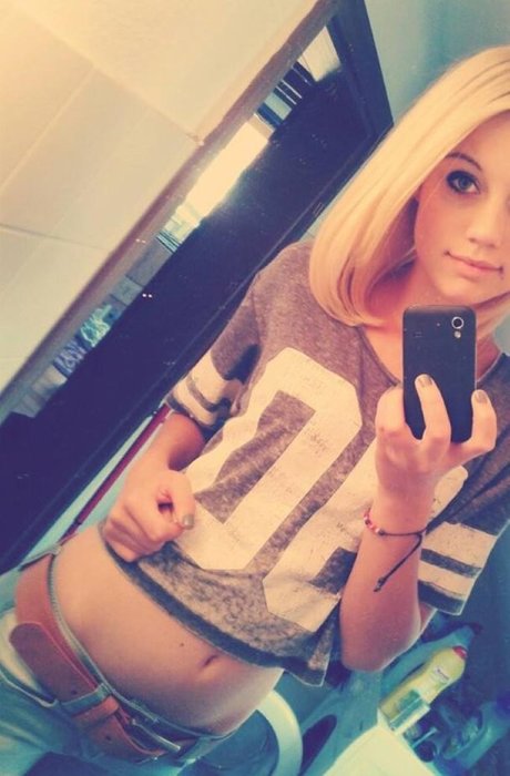 Gina gzuz 高品質モデル 画像