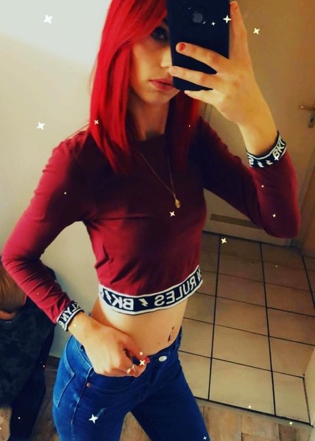 Gina gzuz ヌードのポルノスター ギャラリー