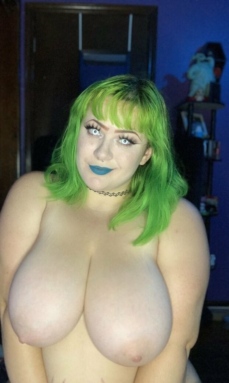 黒檀のシャワー OnlyFans ヌード アーカイブ