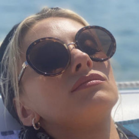 Chloe Chilton セクシーなスター 写真