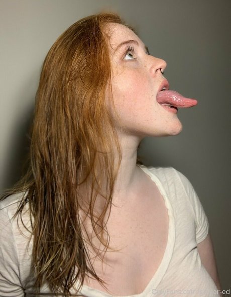 アジアンベイビーOnlyFans セクシー 写真