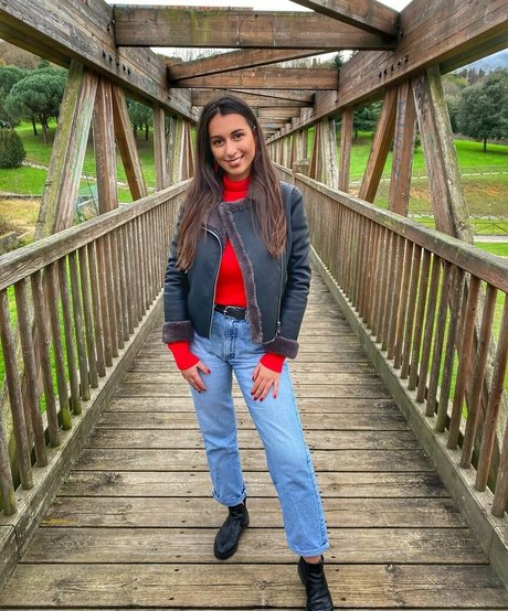 Gulia ホットモデル 写真