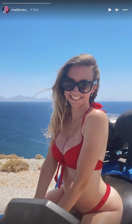 Madijones 美しいモデル 写真