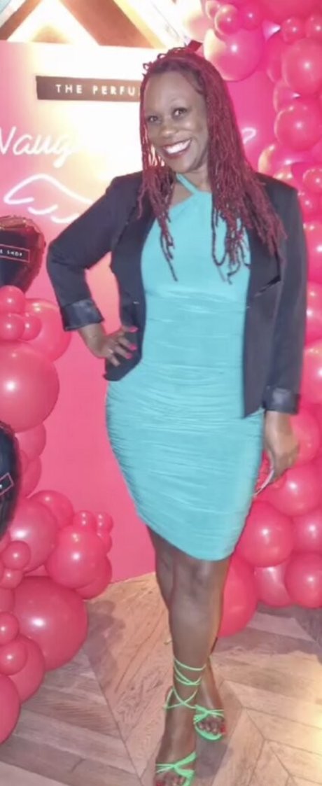 Charlene Douglas エロティックなモデル 画像