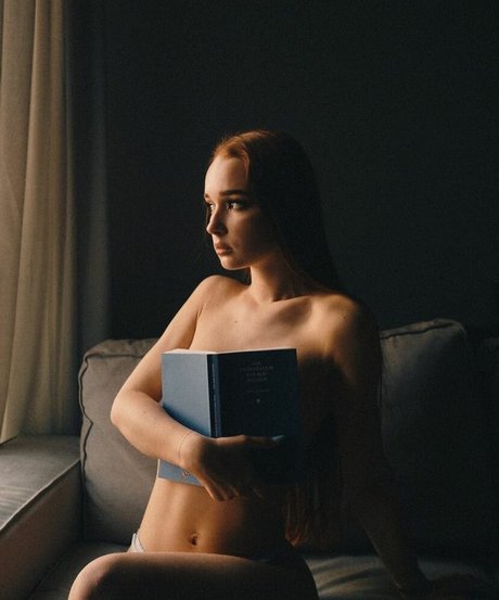 xborderline 高品質のポルノスター 写真