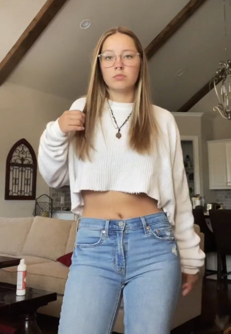 細身の巨乳OnlyFans 美しい裸 アーカイブ