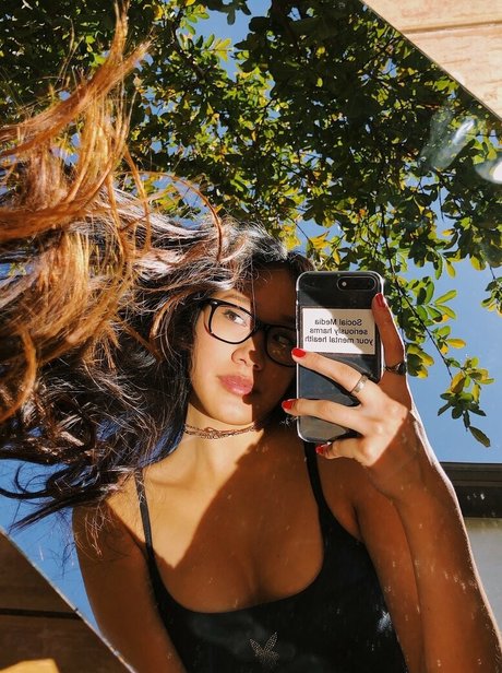 mailynguyenn 最高のスター 写真