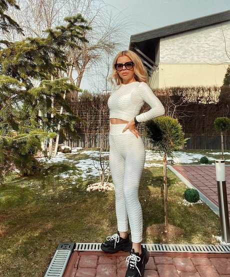 Valentina Lungu ポルノスター 写真