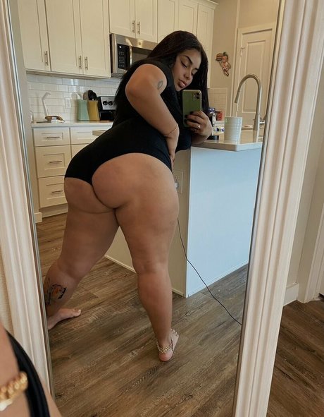 Soymamiyv 無料スター 写真