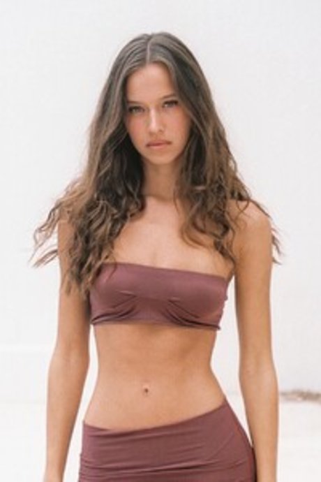 エボニーフィットネスOnlyFans ヌード 画像