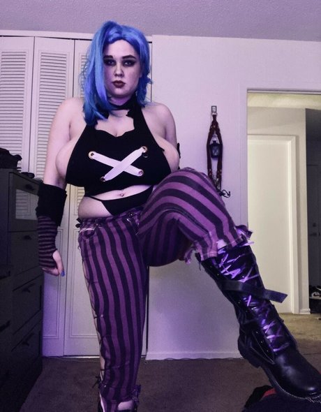 Peony Felicity エロティック女優 画像