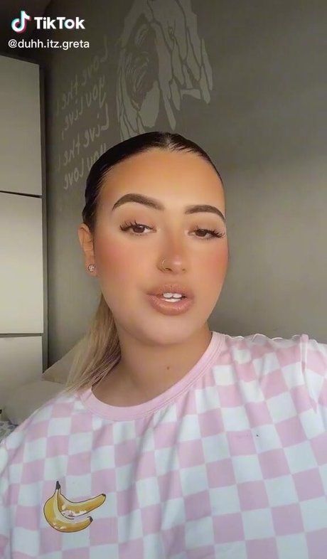 Mel Hock top profile image