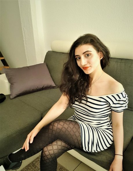 そばかすOnlyFans ポルノ 写真