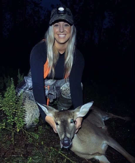 巨乳 射精 OnlyFans 無料裸 写真