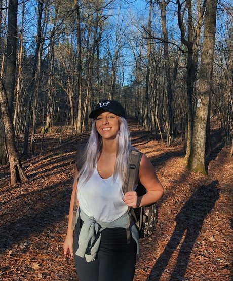 黒のランジェリーOnlyFans セクシーヌード 画像