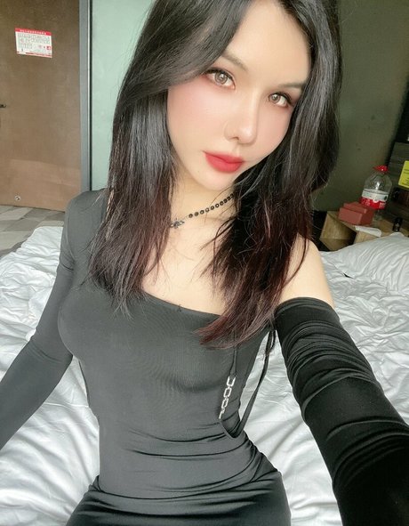 トップレスビーチOnlyFans 無料xxx 画像