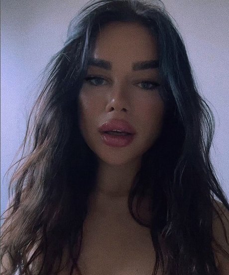 Lena Majewska セックススター 写真