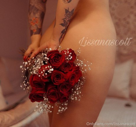 Lissana Scott エロティックモデル 画像