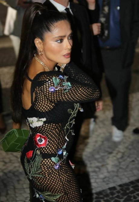 Selma Hayek HD女優 アーカイブ