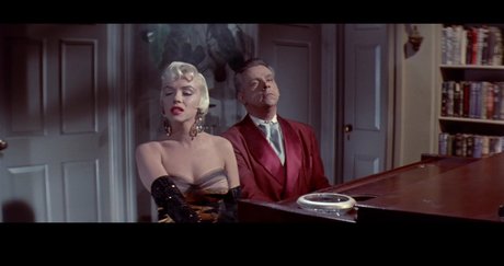 Marilyn Monroe ヌードのポルノスター 写真