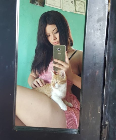 Ivon Gallardo ヌードモデル 画像