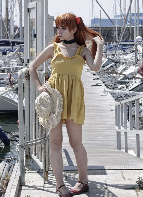 Himeecosplay セクシーなスター 写真