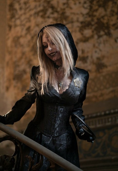 ニューハーフ巨乳OnlyFans アート裸 ギャラリー