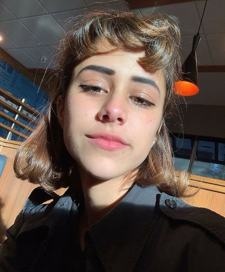 Littlebunnygirl top profile image