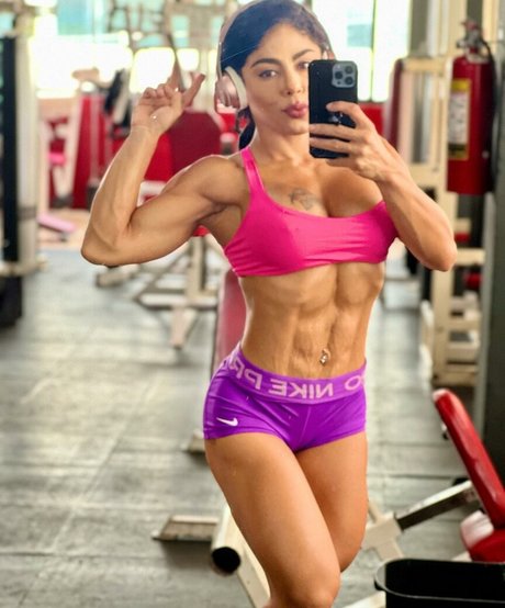 ティーンのおっぱいOnlyFans アートxxx 写真