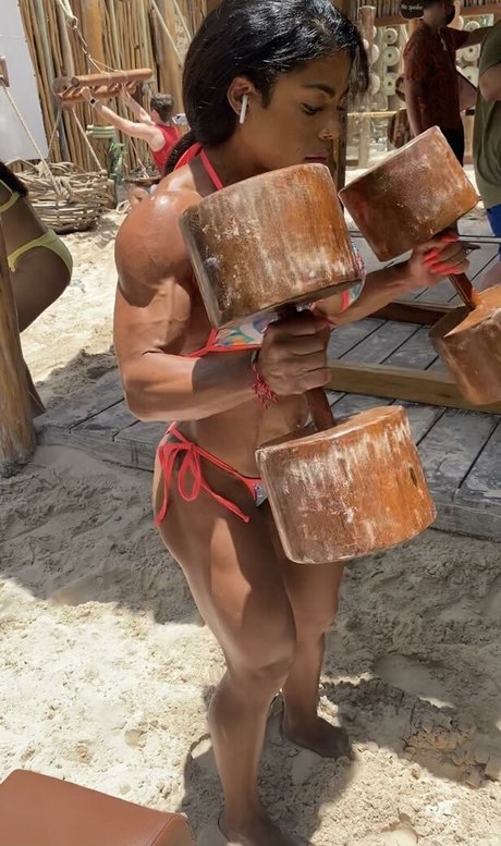 姉妹OnlyFans ヌード ギャラリー