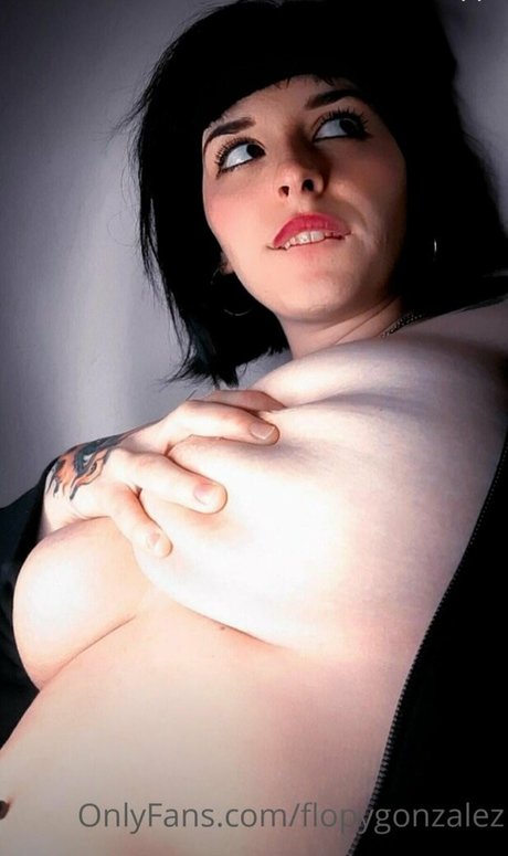 Florencia Gonzalez 素敵な女優 写真