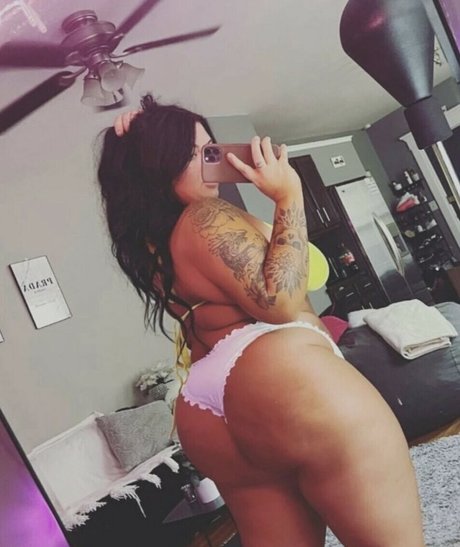 Ashley091 エロティックなモデル 画像