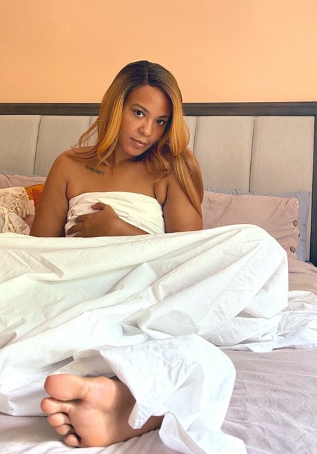 Wildheart ASMR ポルノスター 画像