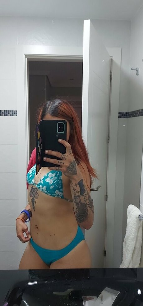 Karlay xxx女優 画像