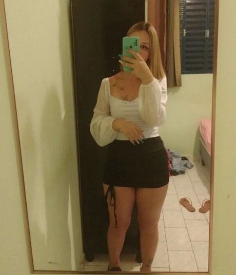 Noelly Lemes セックス女優 写真