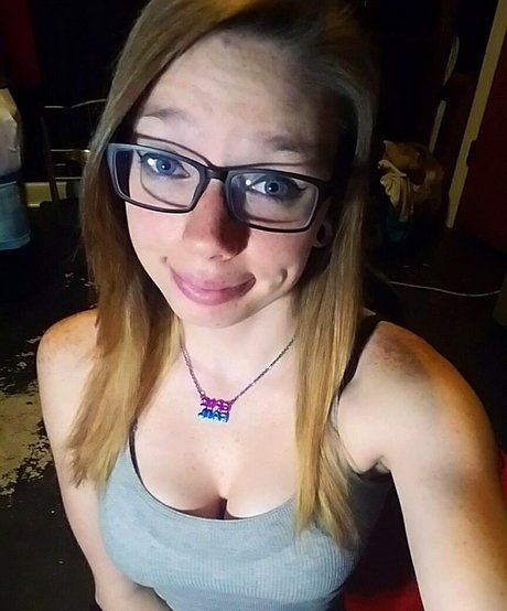 Gabby Swears 高品質スター 写真