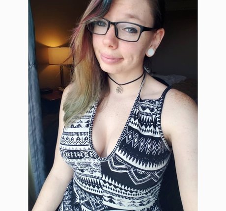 Gabby Swears ヌード女優 写真